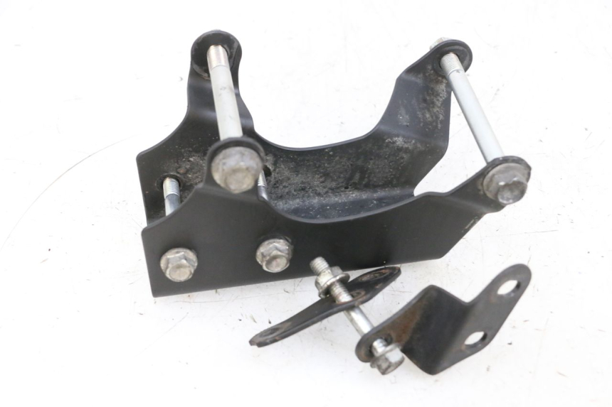 photo de ENGINE MOUNT KSR CODE 125 (2018 - 2020) - Alternative perspective