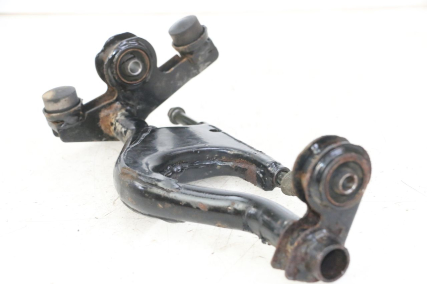 photo de ENGINE MOUNT DAELIM BESBI 125 (2007 - 2008)