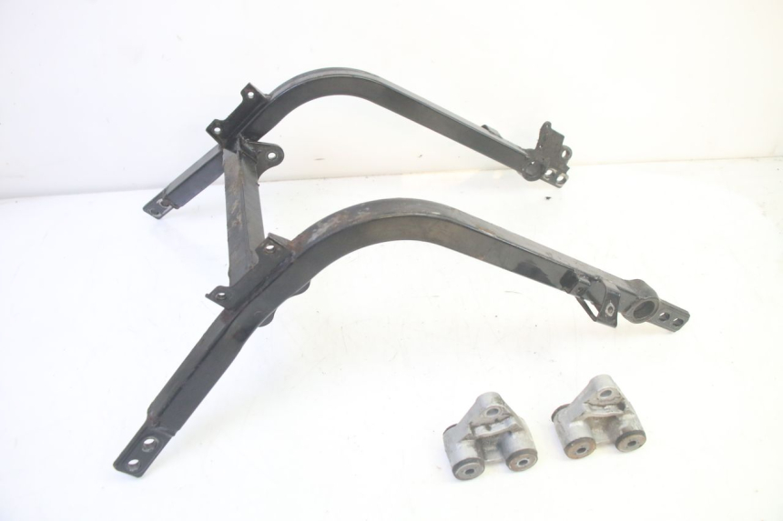 photo de ENGINE MOUNT KAWASAKI GPZ RX 1000 (1986 - 1988) - Product overview