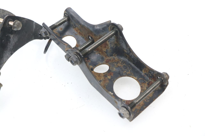 photo de ENGINE MOUNT HONDA CG 125 (1996 - 1998)
