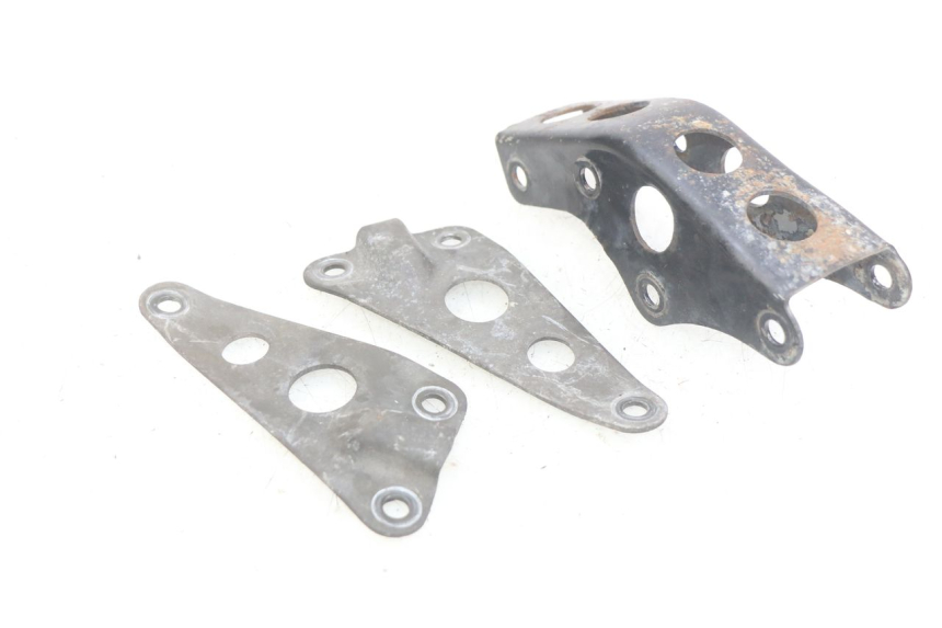 photo de ENGINE MOUNT HONDA CM 125 (1983 - 2003)