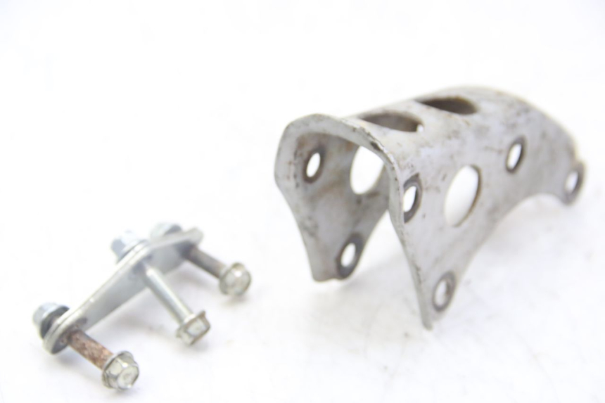 photo de ENGINE MOUNT HONDA CRF CR-F 100 (2004 - 2013)