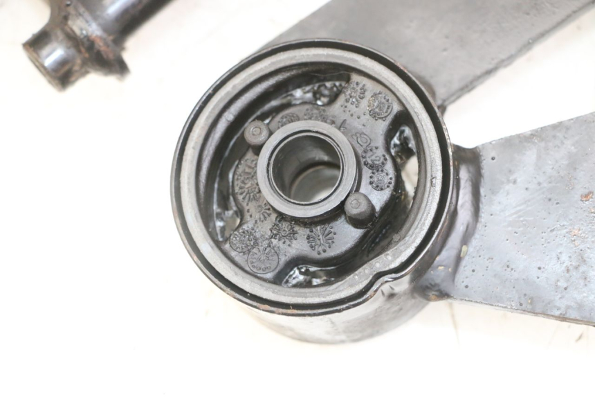 photo de ENGINE MOUNT PIAGGIO IE MP3 YOURBAN 300 (2011 - 2016)