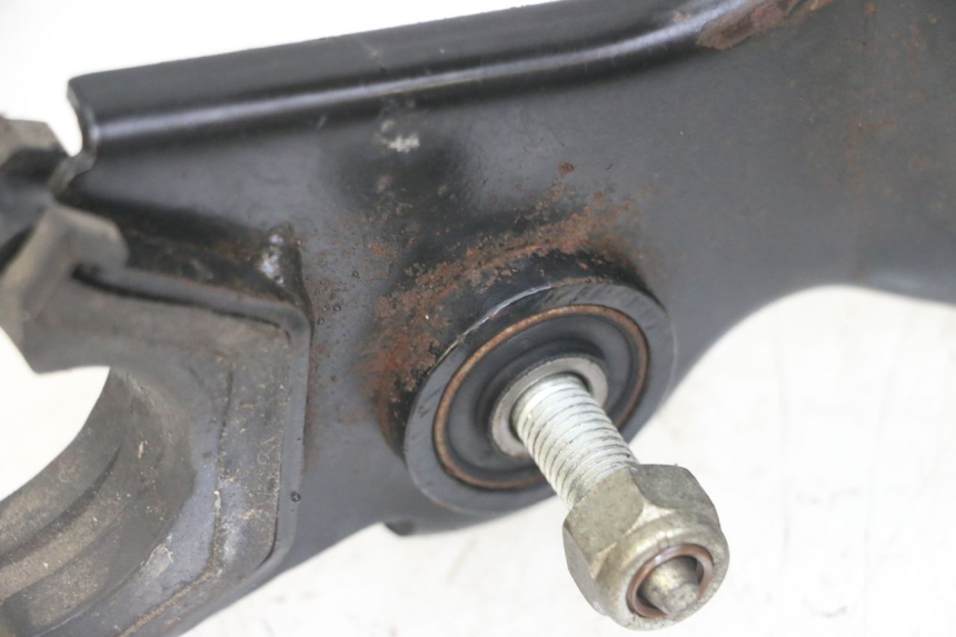 photo de ENGINE MOUNT PEUGEOT JET FORCE CARBU 50 (2003 - 2016)