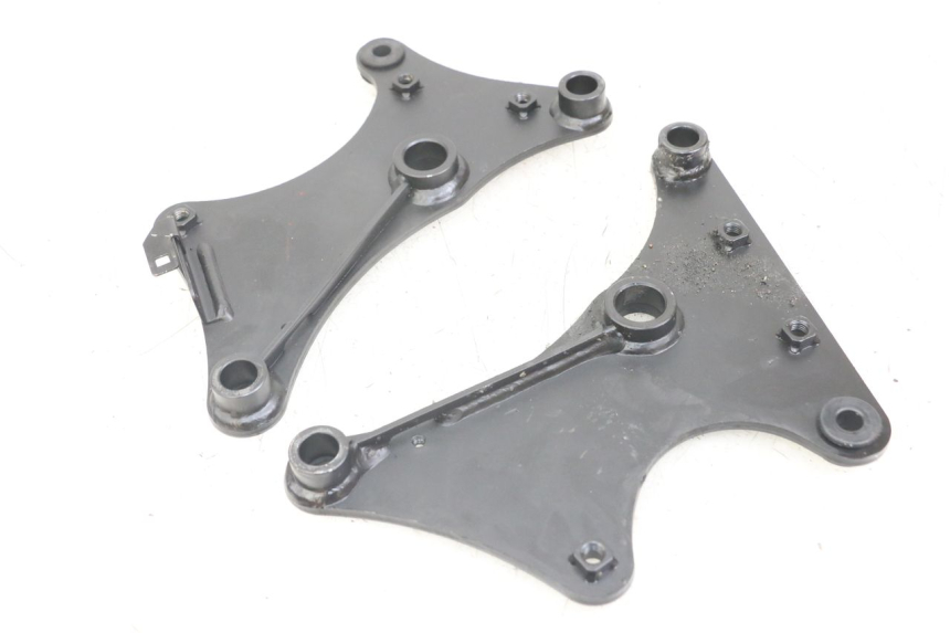 photo de ENGINE MOUNT KAWASAKI ER-6 ER6 N 650 (2012 - 2016)