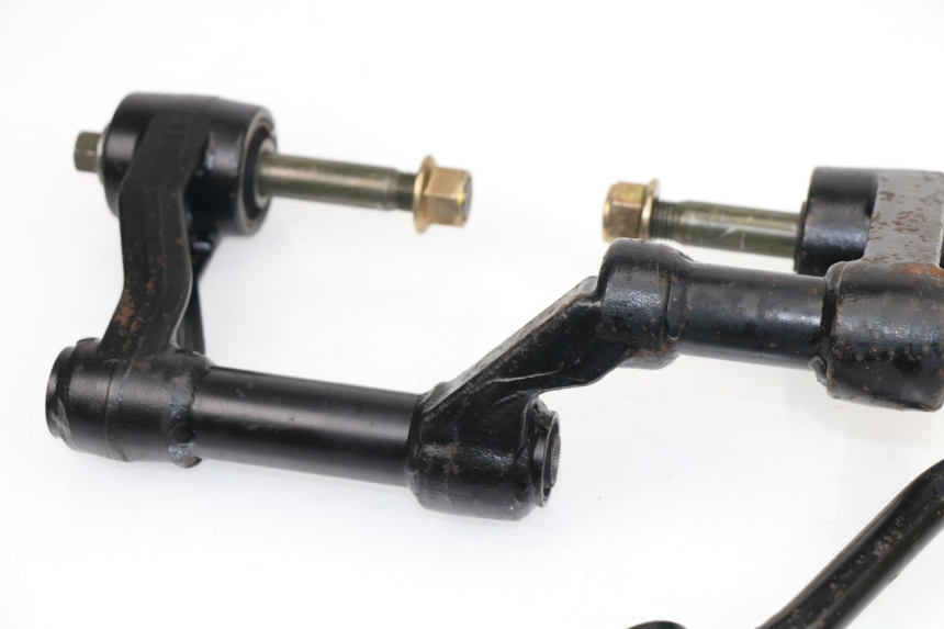 photo de ENGINE MOUNT KYMCO DINK STREET 125 (2009 - 2014)