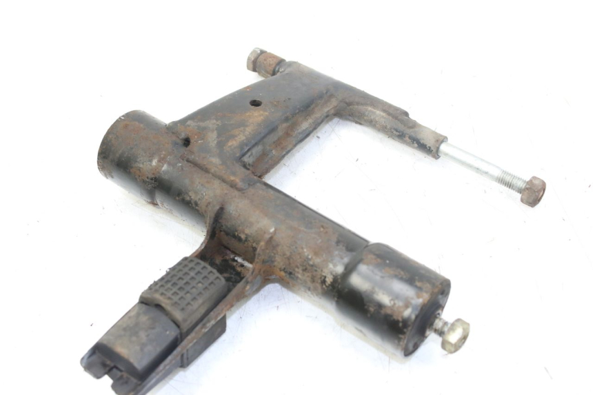 photo de ENGINE MOUNT PIAGGIO LIBERTY 4T 50 (2004 - 2008)