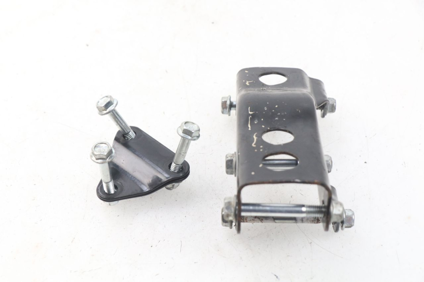 photo de ENGINE MOUNT MASH SEVENTY FIVE 125 (2013 - 2021)