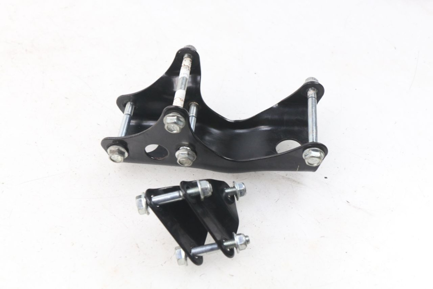 photo de ENGINE MOUNT MASH SEVENTY FIVE 125 (2013 - 2021)