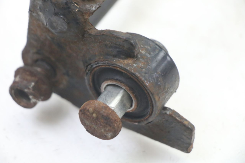 photo de ENGINE MOUNT MBK BOOSTER SPIRIT NAKED 50 (2004 - 2017)