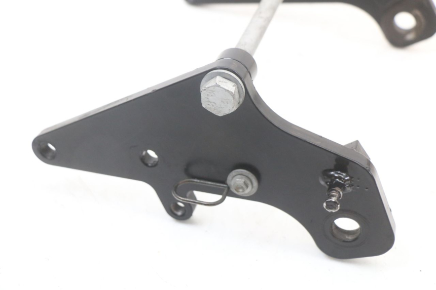 photo de ENGINE MOUNT MOTO GUZZI NORGE 8V GT 1200 (2011 - 2016)