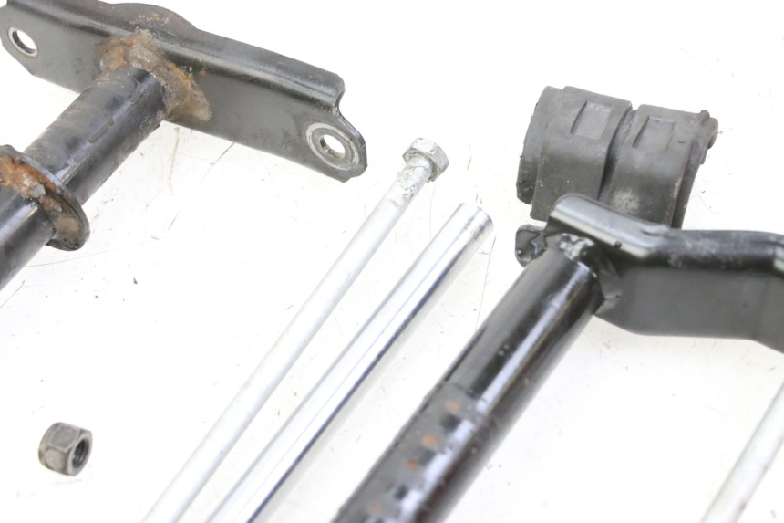photo de ENGINE MOUNT PEUGEOT CITYSTAR 125 (2011 - 2017)