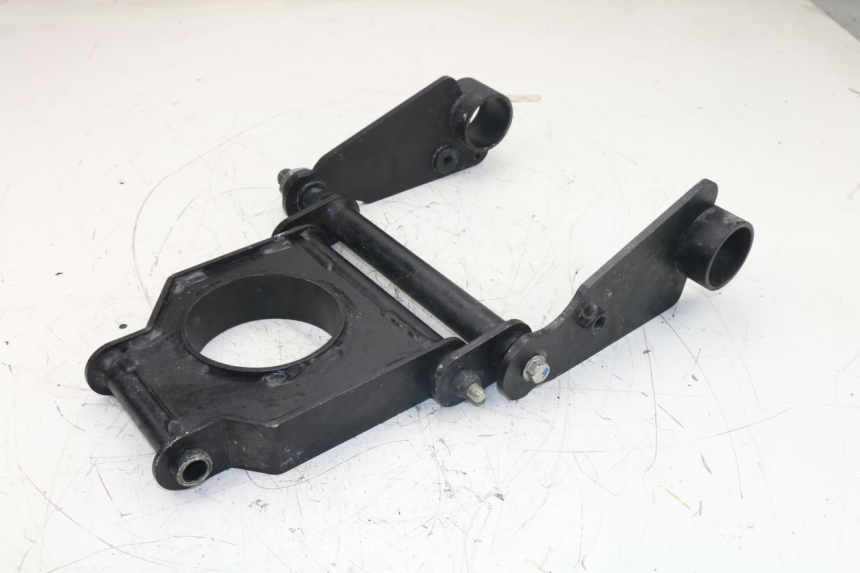 photo de ENGINE MOUNT PEUGEOT METROPOLIS 400 (2011 - 2016)