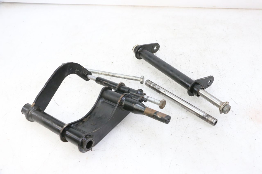 photo de ENGINE MOUNT PIAGGIO MP3 125 (2006 - 2014)