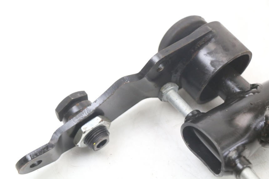 photo de ENGINE MOUNT PIAGGIO MP3 HPE 350 (2018 - 2020)