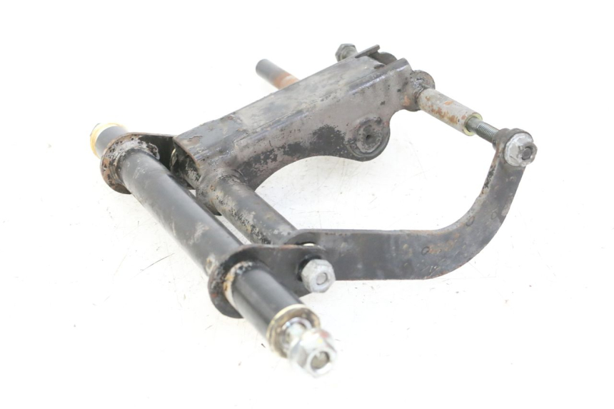photo de ENGINE MOUNT PIAGGIO VESPA GRANTURISMO 200 (2004 - 2005)