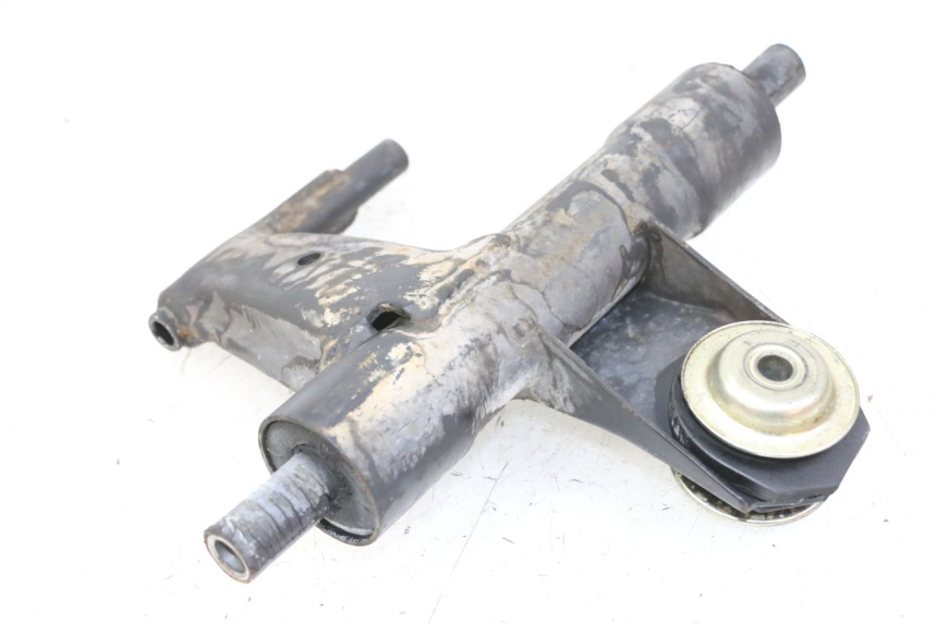 photo de ENGINE MOUNT PIAGGIO VESPA LX 150 (2005 - 2013)