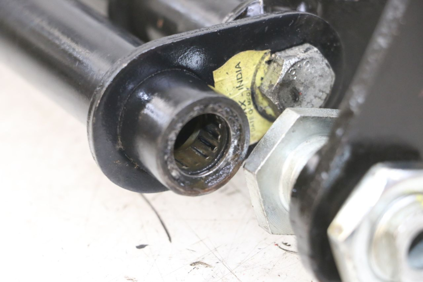 photo de ENGINE MOUNT PIAGGIO XEVO - X EVO 125 (2007 - 2016)
