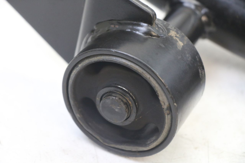 photo de ENGINE MOUNT PIAGGIO ZIP 4T 50 (2018 - 2020)