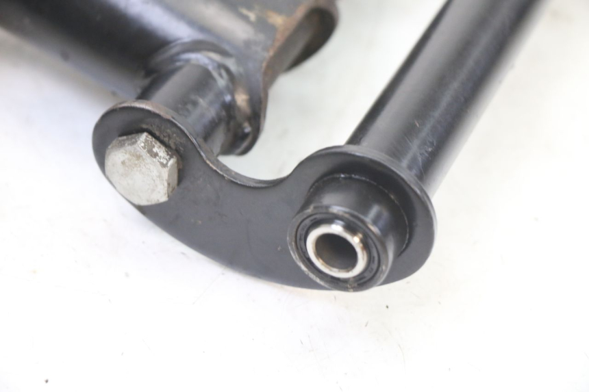photo de ENGINE MOUNT PIAGGIO ZIP 4T 50 (2018 - 2020)