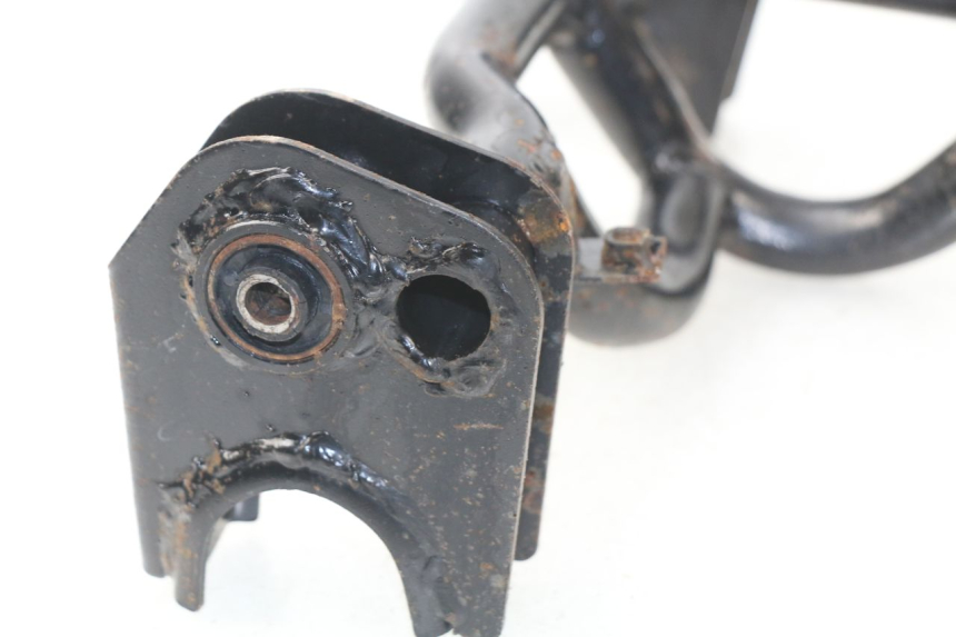 photo de ENGINE MOUNT RAZZO STEED 125 (2012 - 2018)