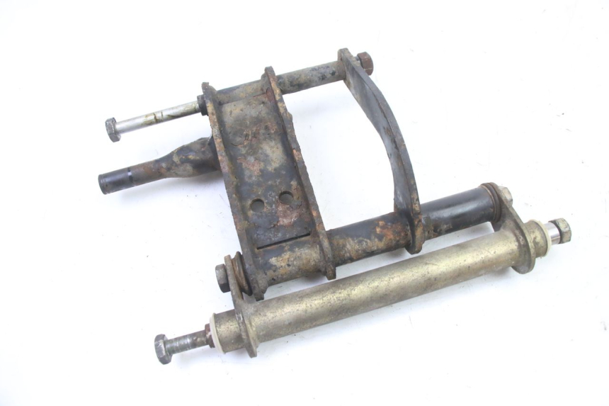 photo de ENGINE MOUNT PIAGGIO SUPER LX 125 (2000 - 2003)
