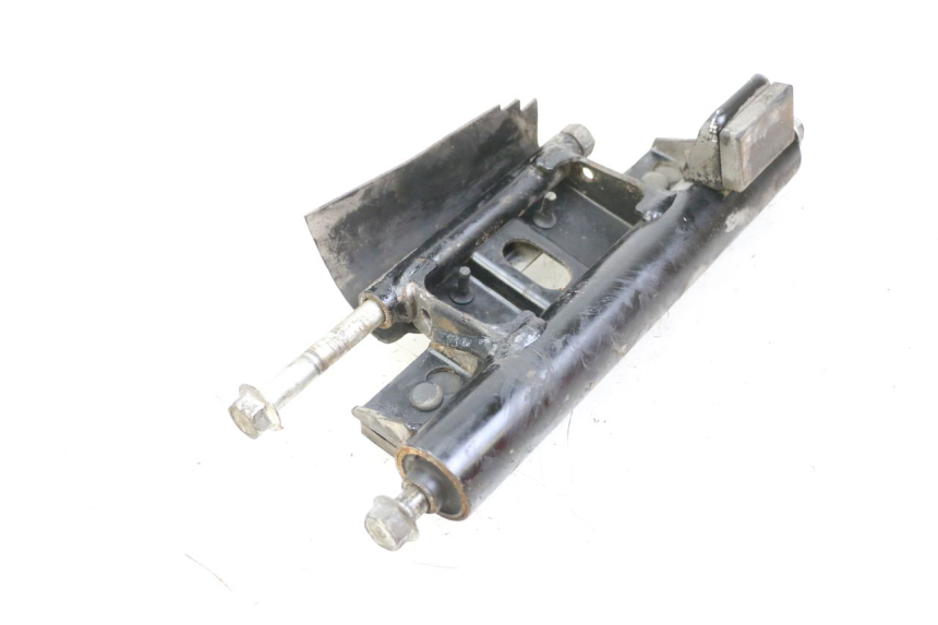 photo de ENGINE MOUNT SUZUKI BURGMAN 125 (2015 - 2017)