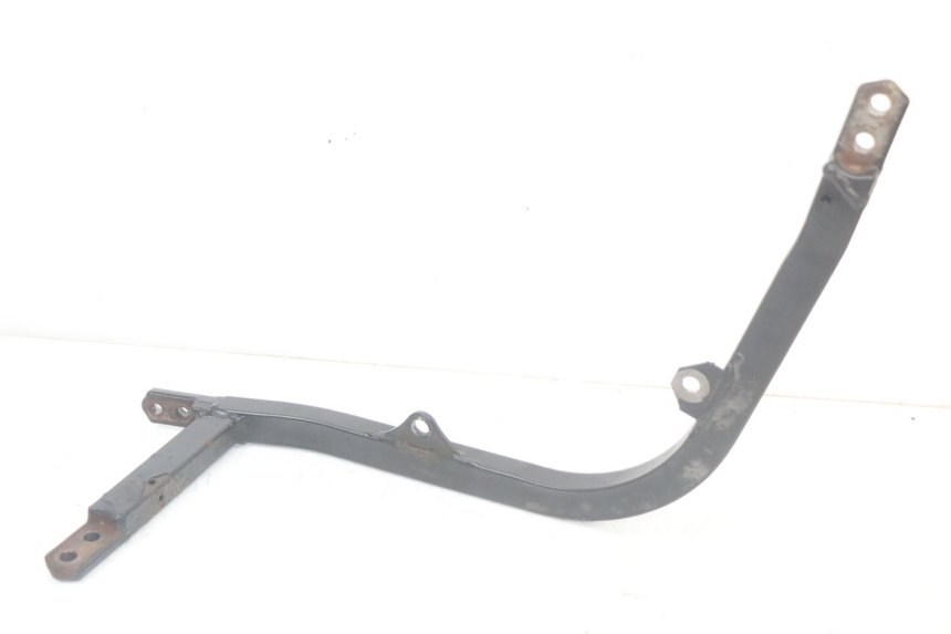 photo de ENGINE MOUNT SUZUKI GS F 500 (2004 - 2007)