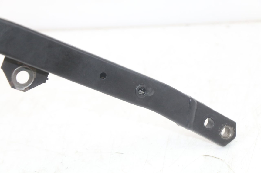 photo de ENGINE MOUNT SUZUKI GS F 500 (2004 - 2007)