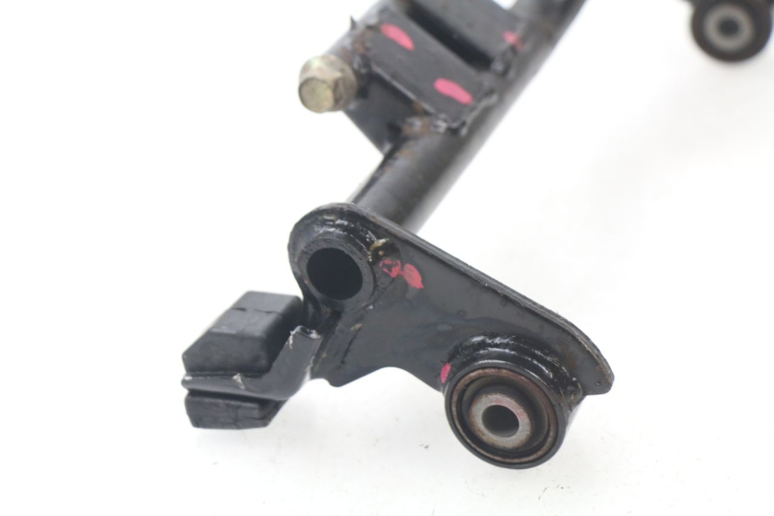 photo de ENGINE MOUNT SYM MIO 50 (2005 - 2010)