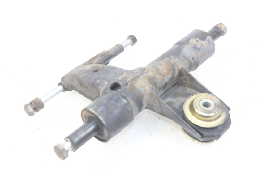 photo de ENGINE MOUNT PIAGGIO VESPA LXV 125 (2006 - 2009)