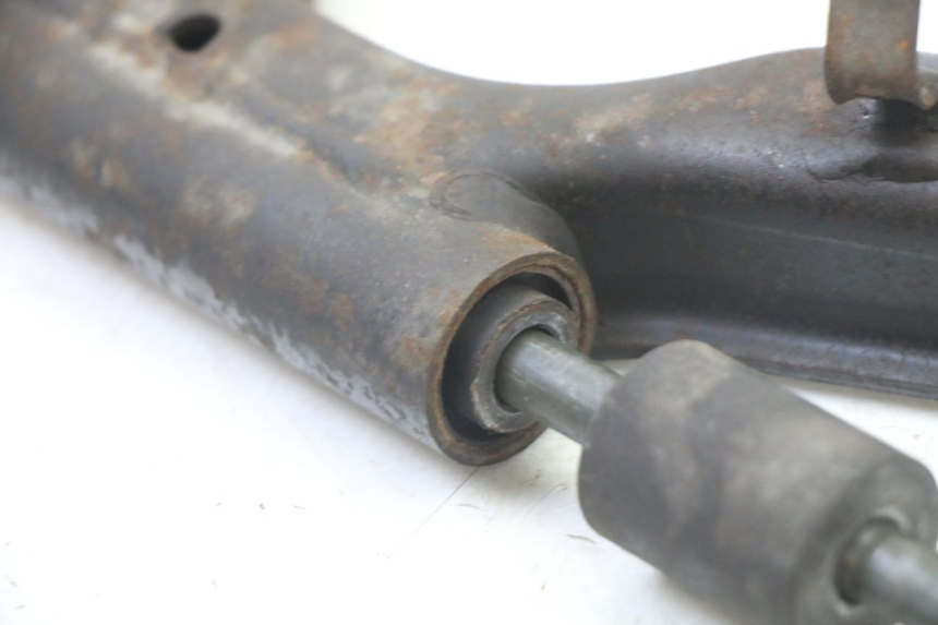 photo de ENGINE MOUNT YAMAHA XMAX X-MAX 125 (2006 - 2009)