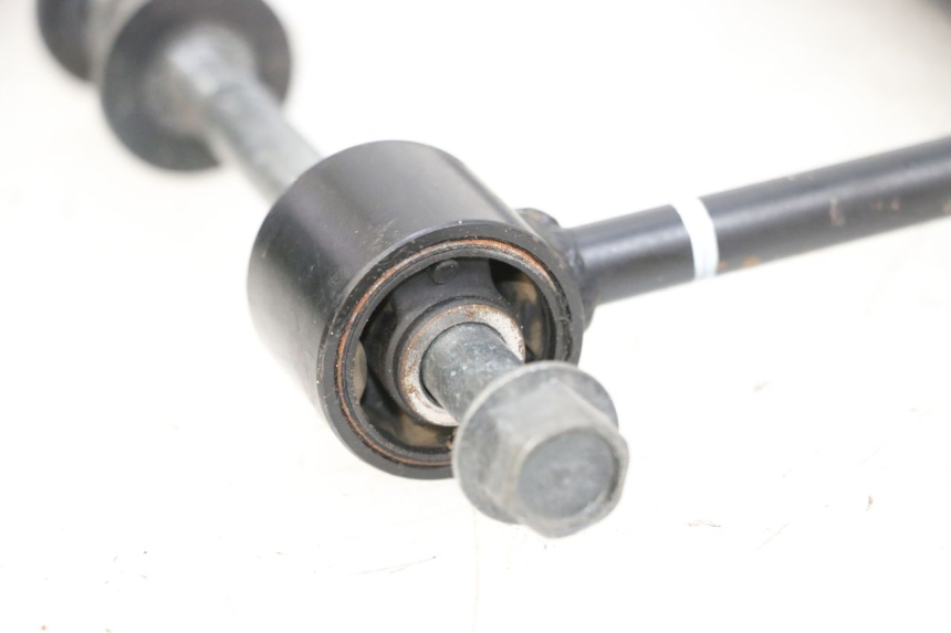 photo de ENGINE MOUNT YAMAHA X-MAX XMAX 125 (2010 - 2013) - Additional view of the item