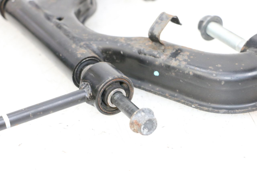 photo de ENGINE MOUNT YAMAHA X-MAX XMAX 125 (2010 - 2013) - Checked used part