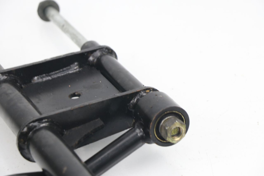 photo de ENGINE MOUNT PIAGGIO X8 400 (2006 - 2007)