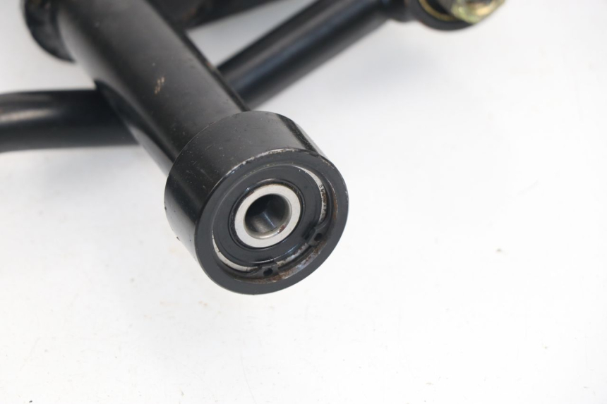 photo de ENGINE MOUNT PIAGGIO X8 400 (2006 - 2007)