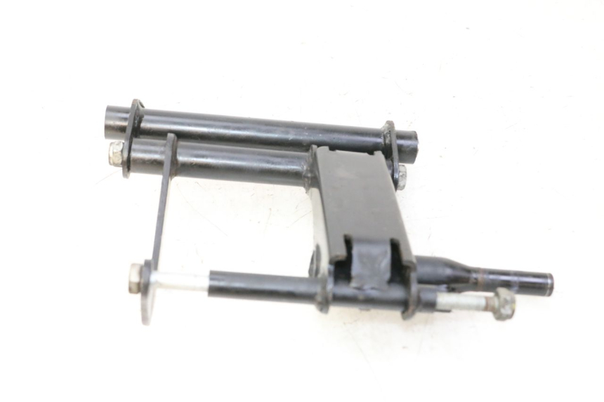 photo de ENGINE MOUNT PIAGGIO XEVO - X EVO 125 (2007 - 2016)