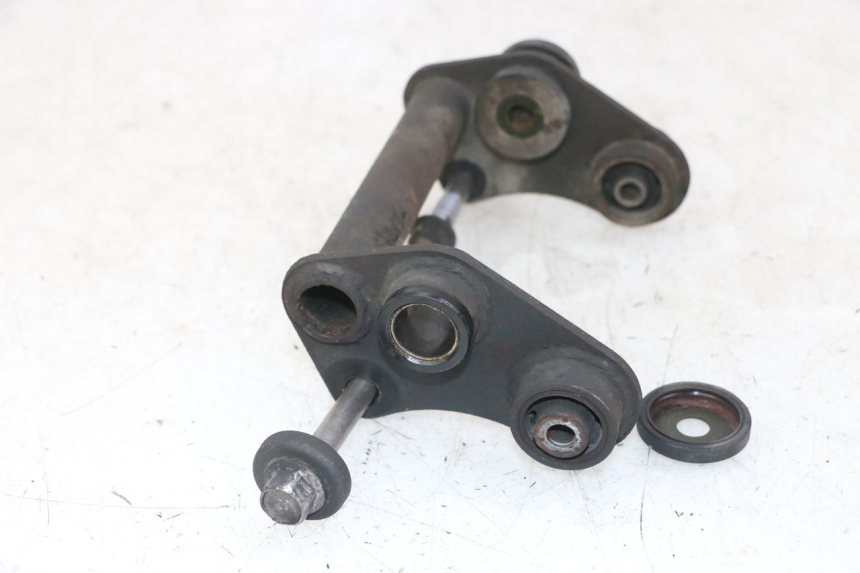 photo de ENGINE MOUNT YAMAHA FZS FAZER 600 (2001 - 2003)