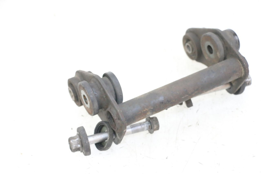 photo de ENGINE MOUNT YAMAHA FZS FAZER 600 (2001 - 2003)