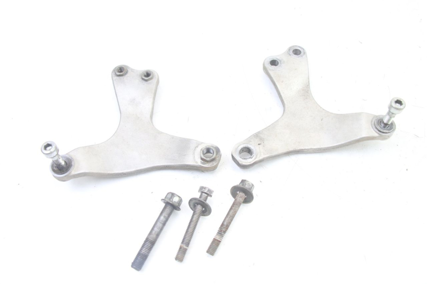 photo de ENGINE MOUNT YAMAHA YZ-F YZF 250 (2007 - 2013)