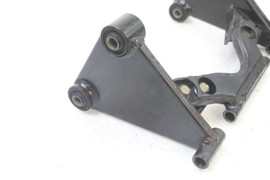 photo de ENGINE MOUNT YAMAHA YP X-MAX XMAX 400 (2014 - 2017)