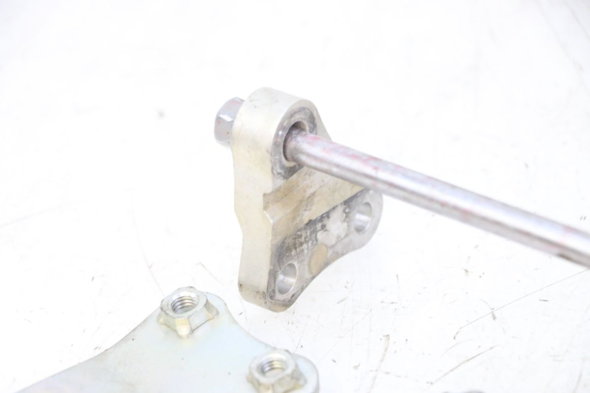photo de ENGINE MOUNT YAMAHA YZF YZ-F 450 (2014 - 2016)