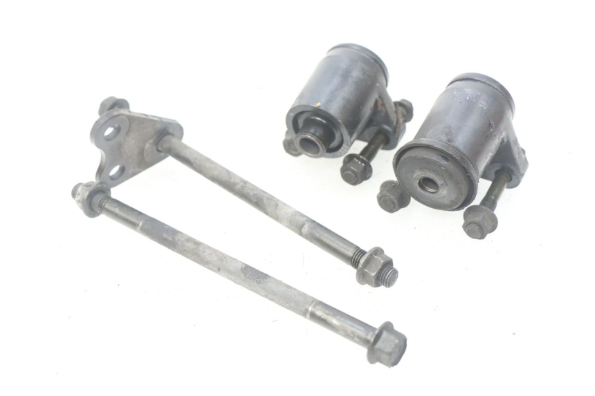 photo de ENGINE MOUNT KAWASAKI ZR7 ZR-7 S 750 (1999 - 2004)