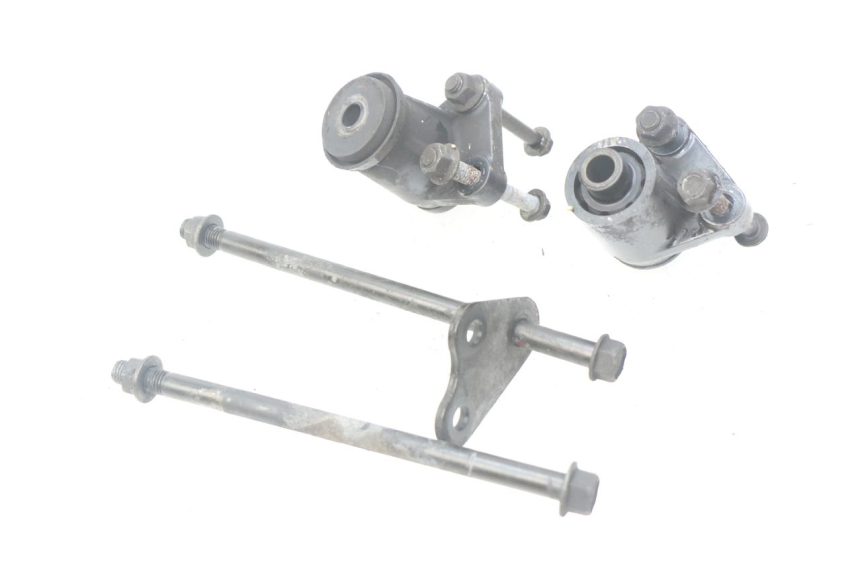 photo de ENGINE MOUNT KAWASAKI ZR7 ZR-7 S 750 (1999 - 2004)