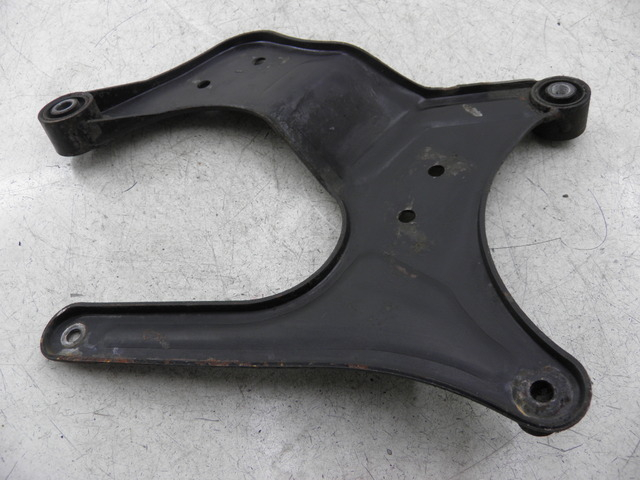 photo de EXHAUST MOUNT APRILIA LEONARDO 125 (1999 - 2001)
