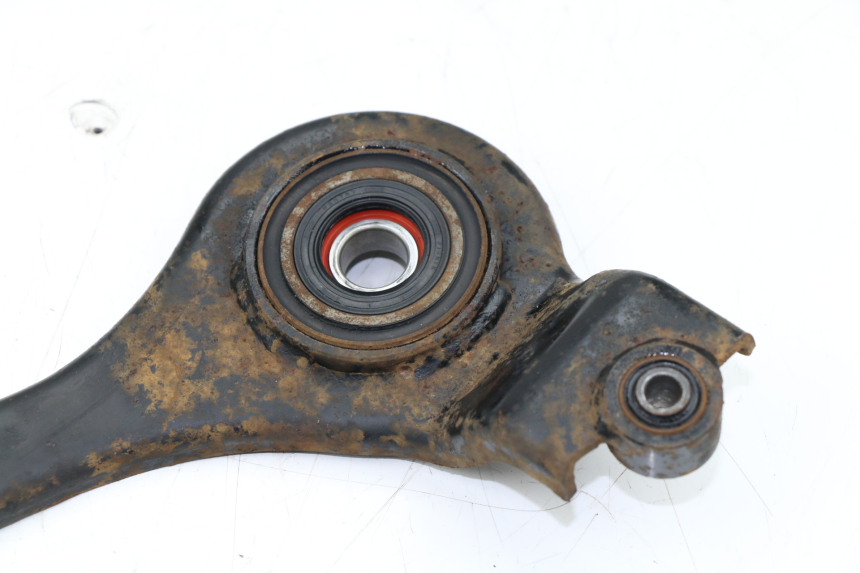 photo de EXHAUST MOUNT KYMCO PEOPLE S 125 (2000 - 2008)