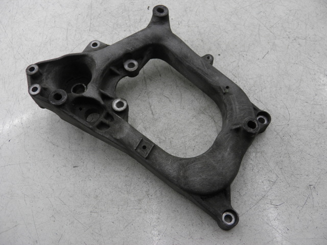 photo de EXHAUST MOUNT PIAGGIO MP3 LT 300 (2010 - 2016)