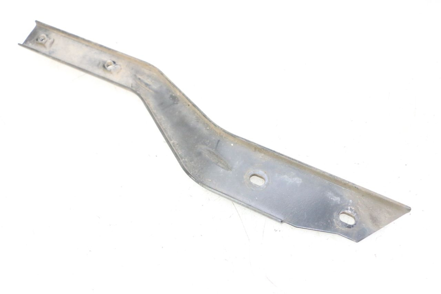 photo de EXHAUST MOUNT HYOSUNG GV AQUILA 125 (2000 - 2004)