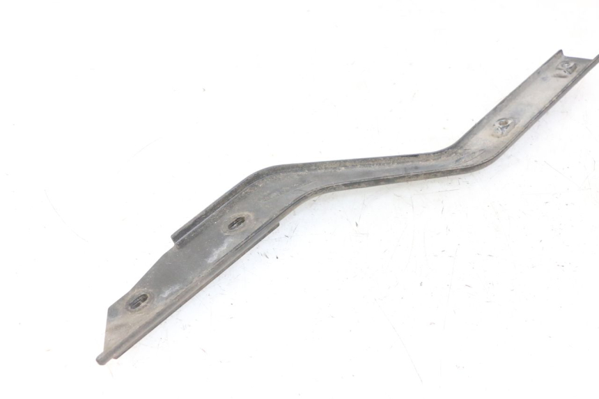 photo de EXHAUST MOUNT HYOSUNG GV AQUILA 125 (2000 - 2004)