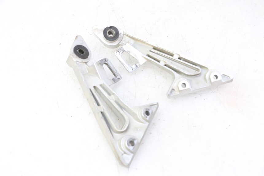 photo de EXHAUST MOUNT YAMAHA FJR ABS 1300 (2006 - 2012)